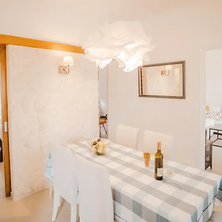 Cosy Family Friendly House Ferienhaus